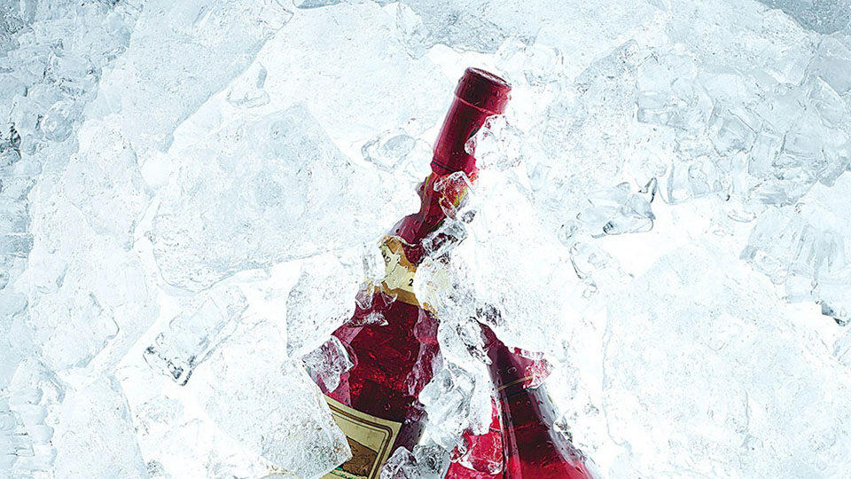 Vin Rouge on The Rocks